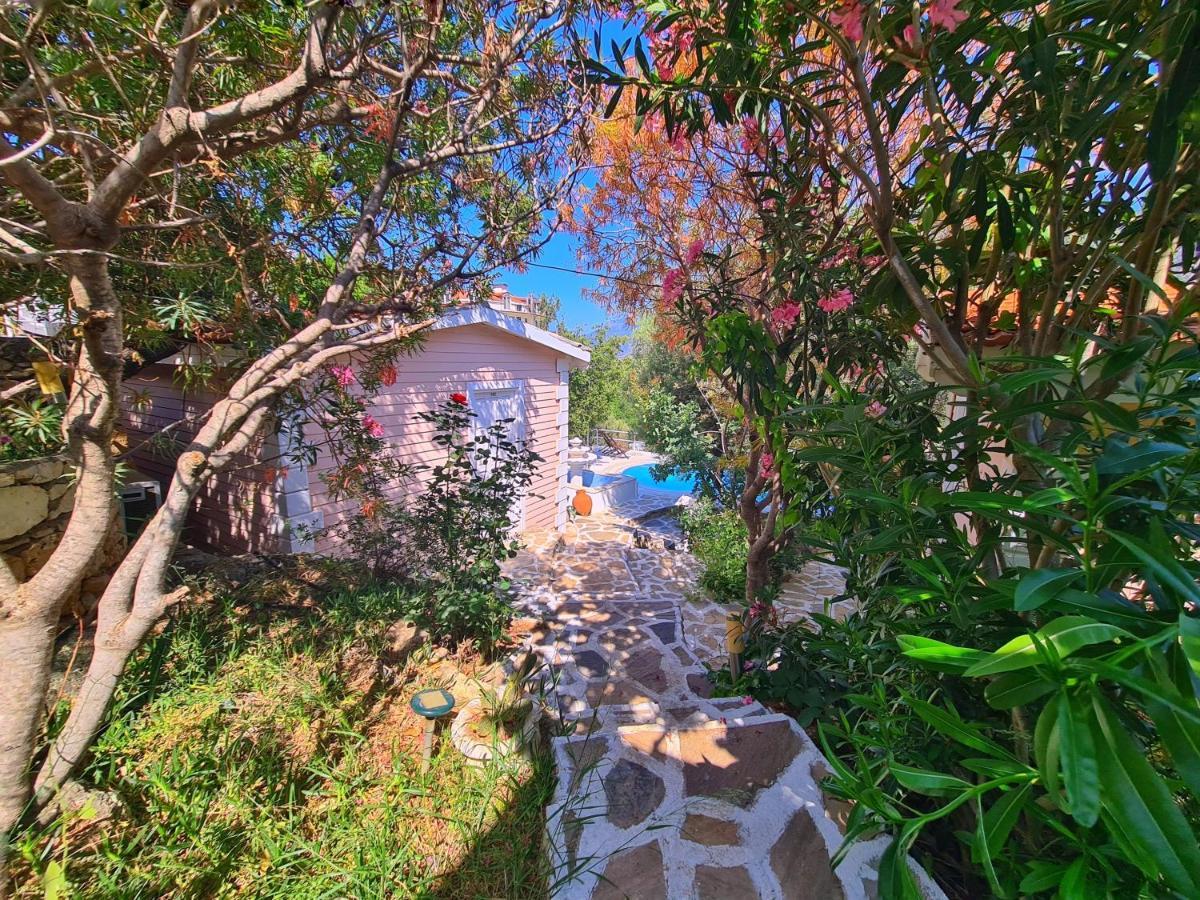 Club Capa Hotel Kas Exterior photo