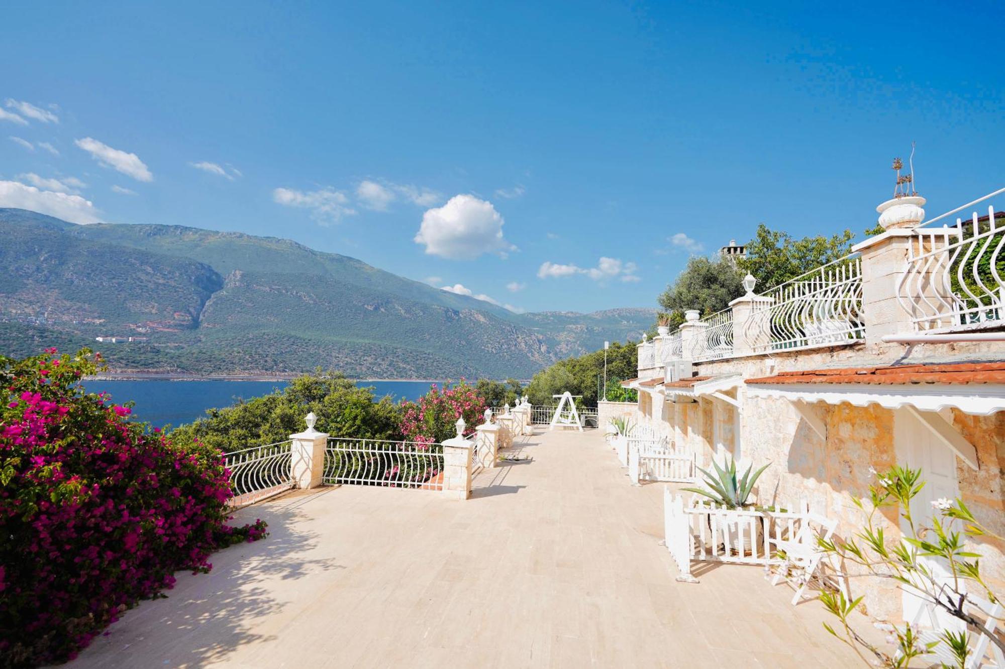 Club Capa Hotel Kas Exterior photo