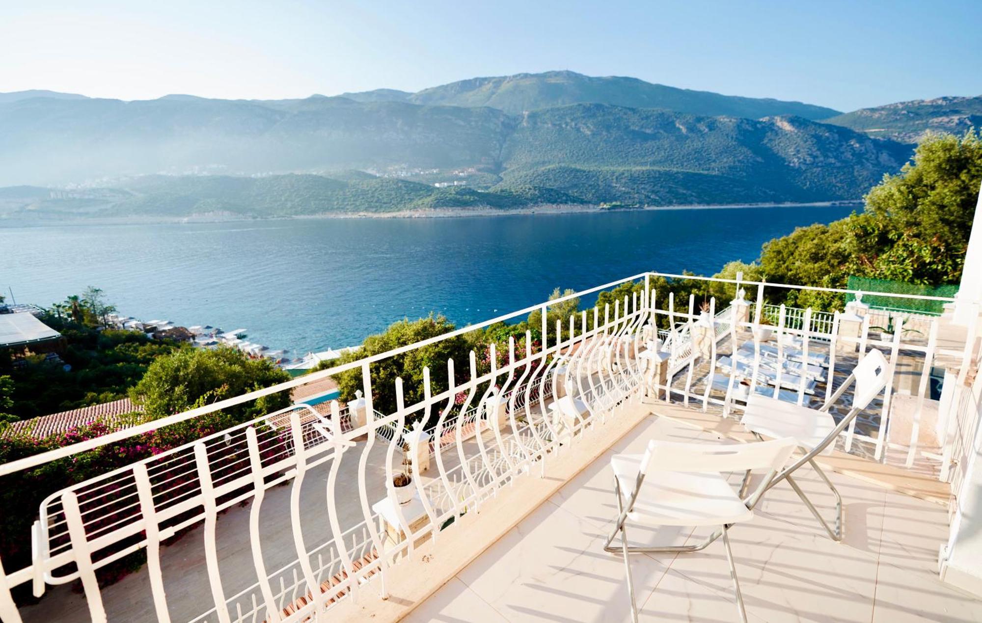 Club Capa Hotel Kas Exterior photo