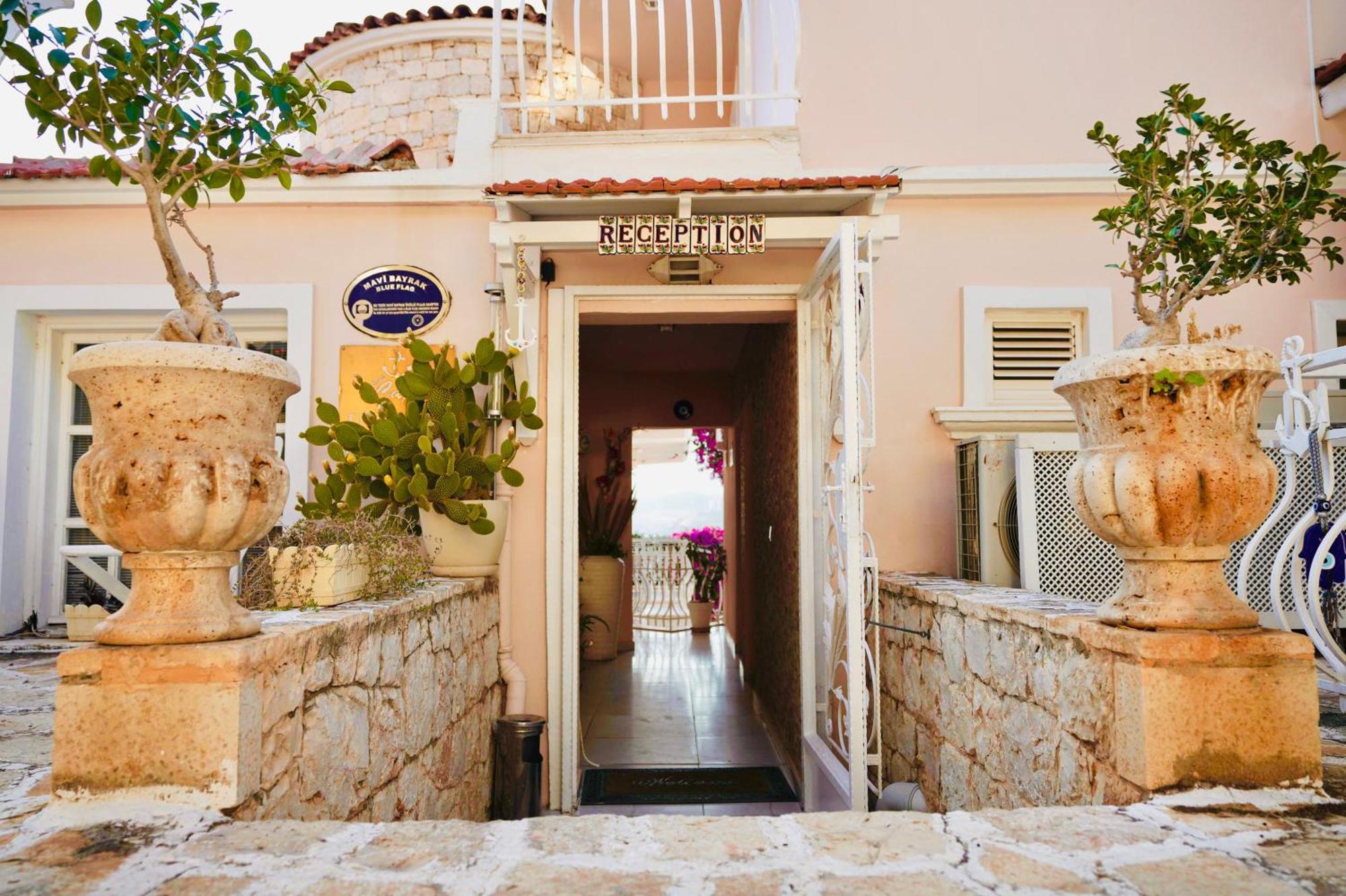 Club Capa Hotel Kas Exterior photo