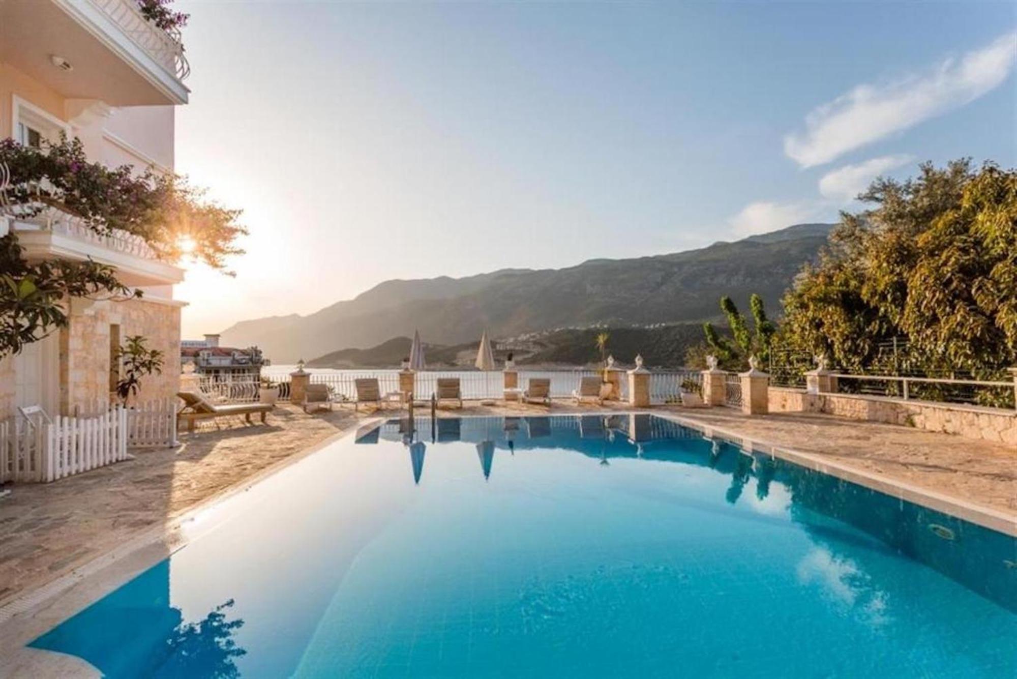 Club Capa Hotel Kas Exterior photo